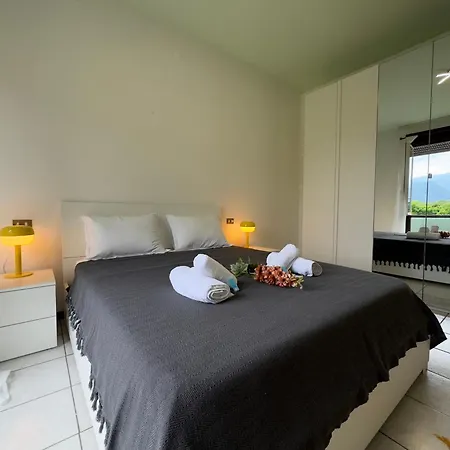 Apartamento Tavernola - A Due Passi Dal Traghetto
